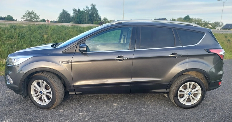 Ford Kuga cena 70800 przebieg: 143480, rok produkcji 2017 z Lublin małe 172